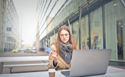 Mindig a hitel befizet&eacute;se legyen az első